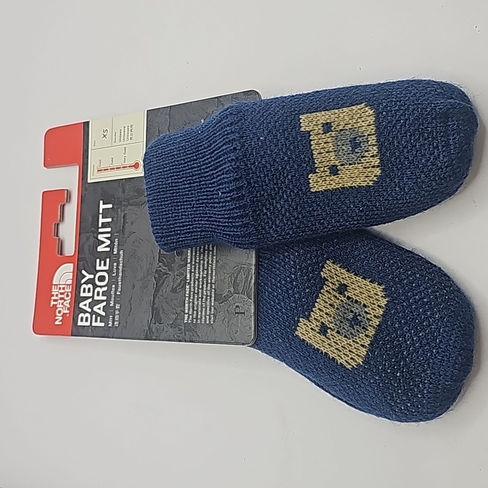 The north face  baby Faroe mittens. Size xs